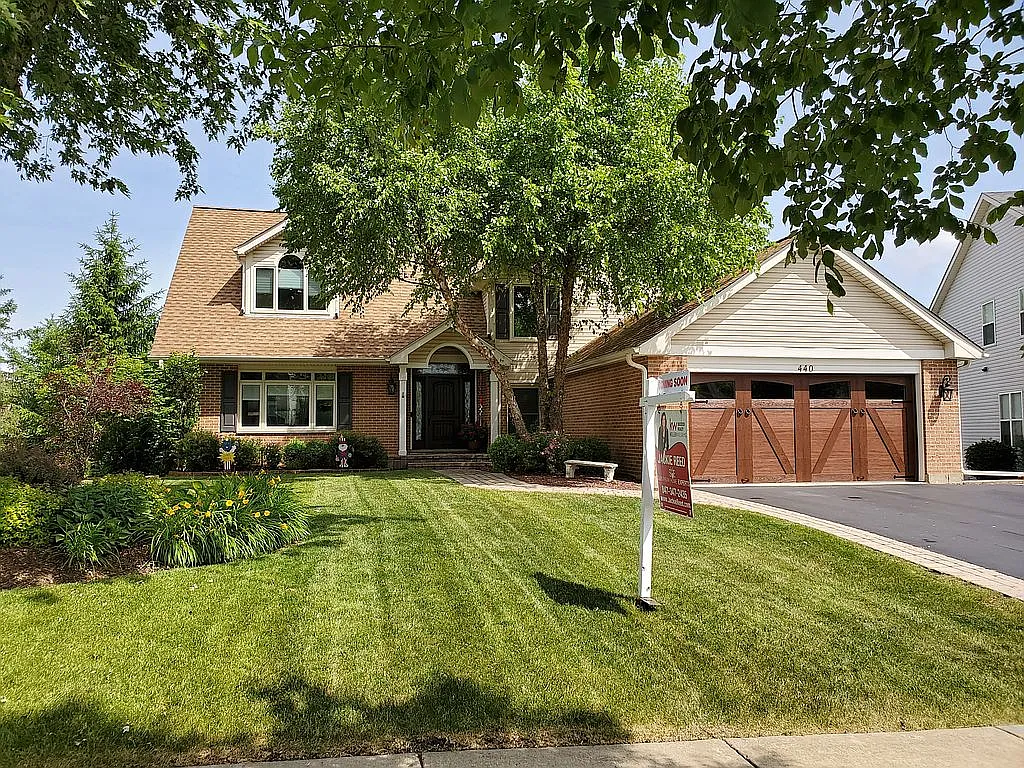 440 Flora Dr photo 1