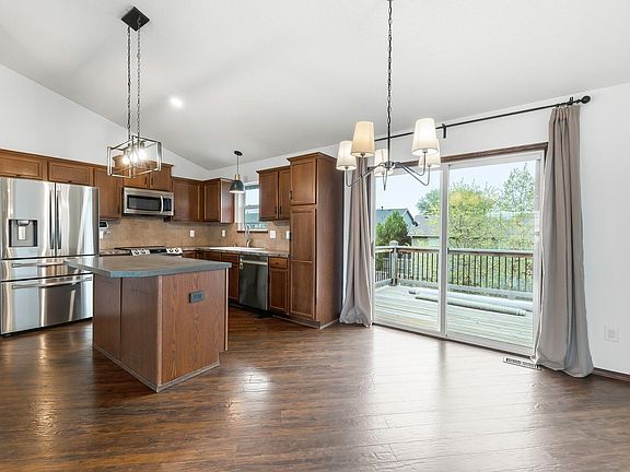 5th image of 6941 N Wendell Cir