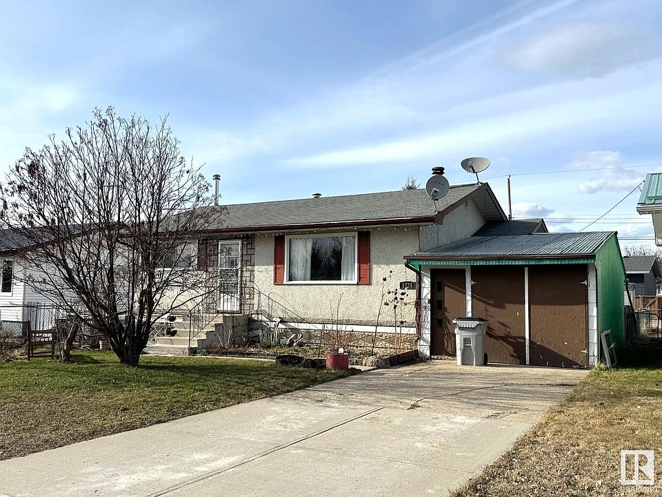 1st image of 4724 52nd Ave