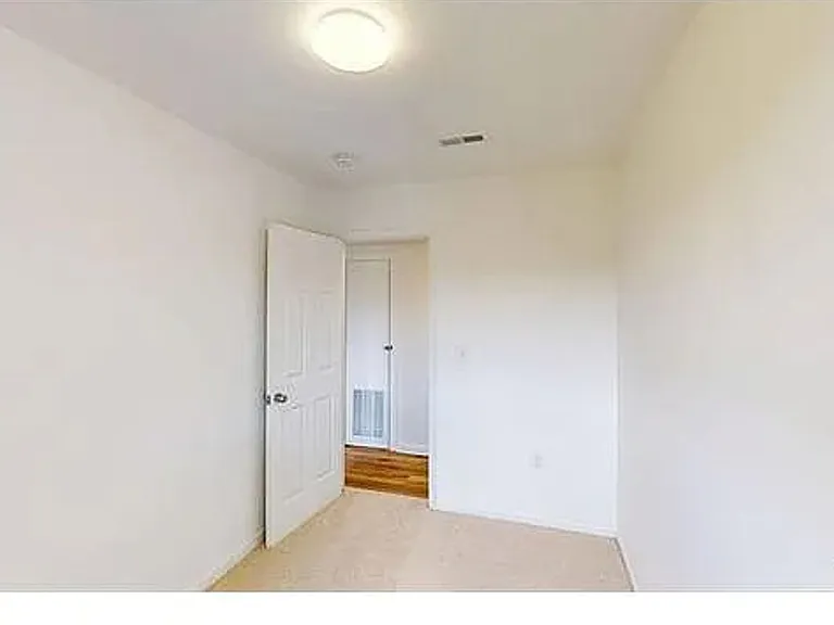 4241 Foote St NE — Photo 6