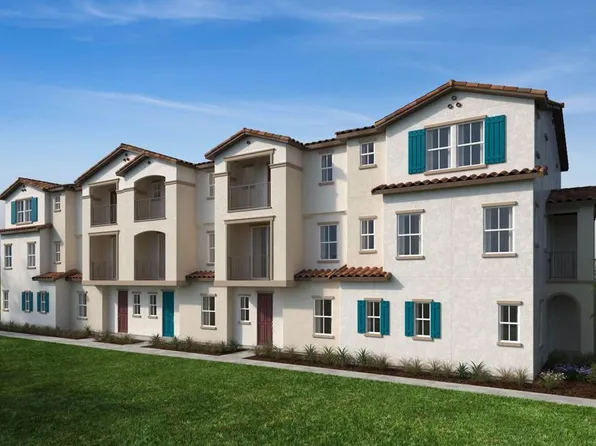 8669 Amherst St, Santee, CA 92071