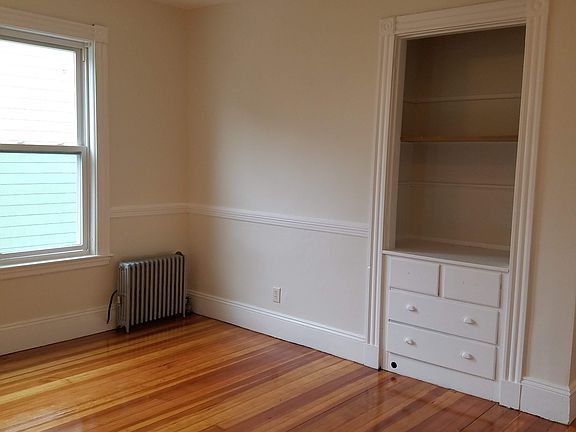 4th image of 5 Moseley St #2