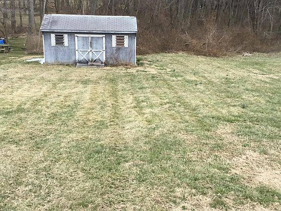 3rd image of 400 Hillside Ave