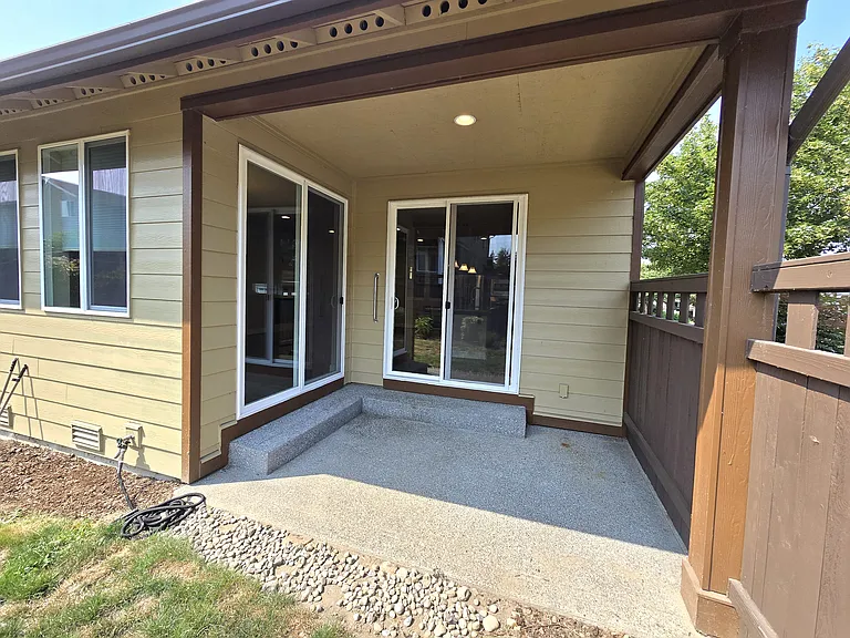 9006 Buttercup St SE — Photo 30