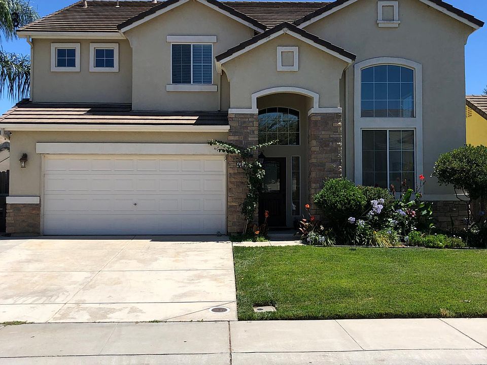 1st image of 4422 Mist Trail Dr