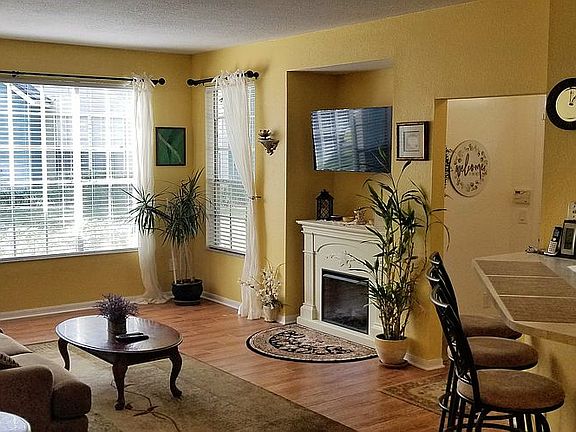 4th image of 13703 Richmond Park Dr N APT 3502