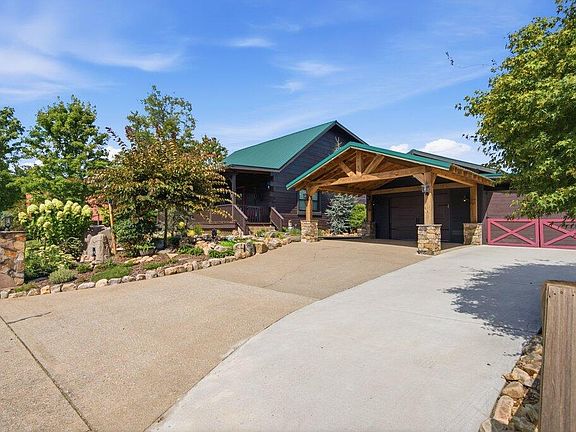 5th image of 7937 Wilderness Way