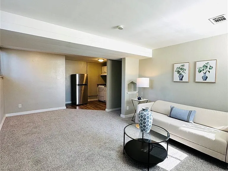 1400 S Clermont St #7 — Photo 11