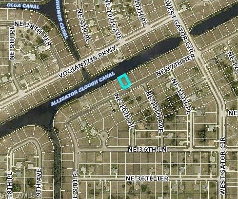 1st image of 1015 NE 37th Ter