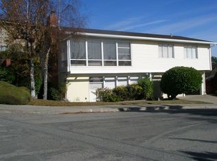 200 Rishell Dr, Oakland, CA 94619