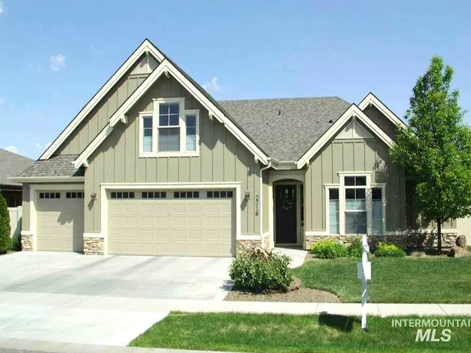 2716 E Santo Stefano Dr