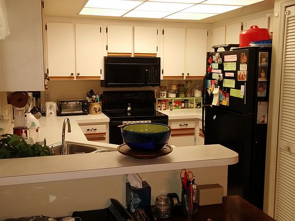 4th image of 4017 W Maryland Pl