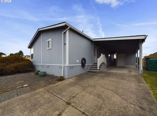 1000 S McKern Ct #33, Newberg, OR