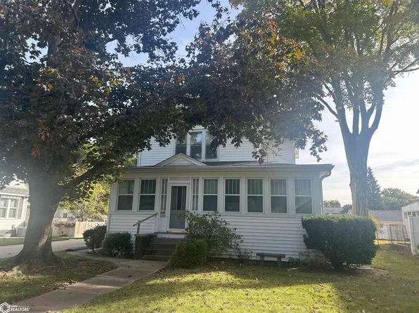 1320 S Starr Ave, Burlington, IA 52601
