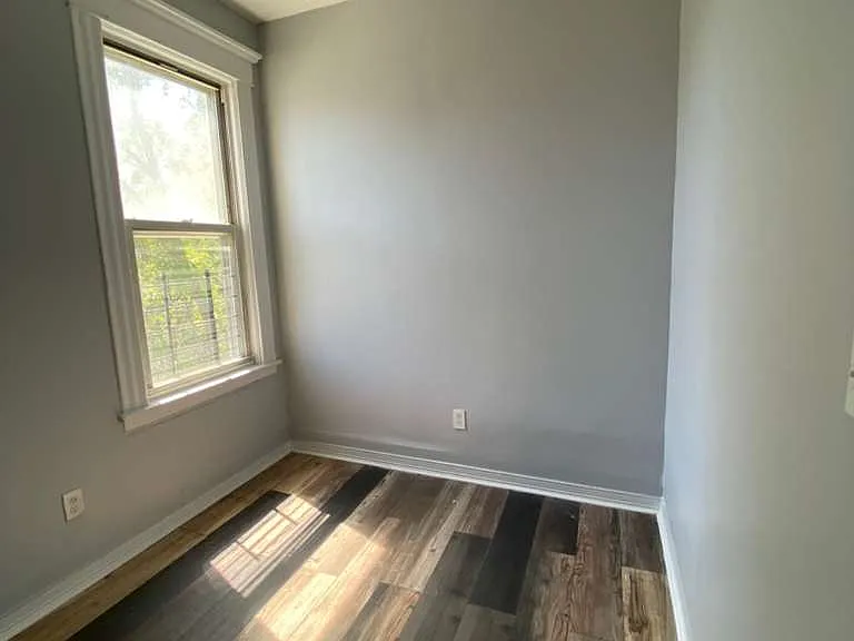 31 Riverview Pl #7 — Photo 3
