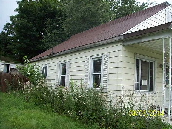 4th image of 1259 E 28th St