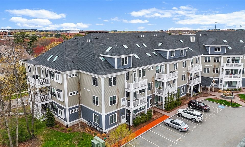 1st image of 16 Taylor Dr #3003