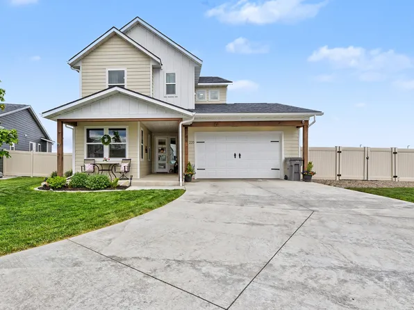 220 Kinross Ct, East Helena, MT 59635