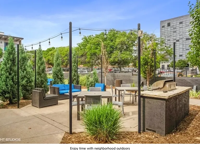 Bellaire Apartment Homes — Photo 41