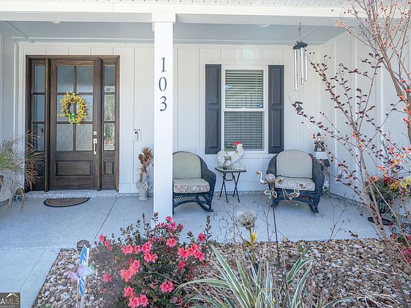 4th image of 103 Carrington Ct