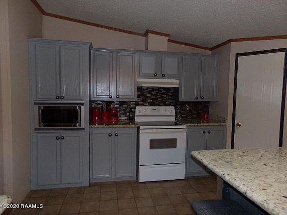 4th image of 614 Parkway Dr