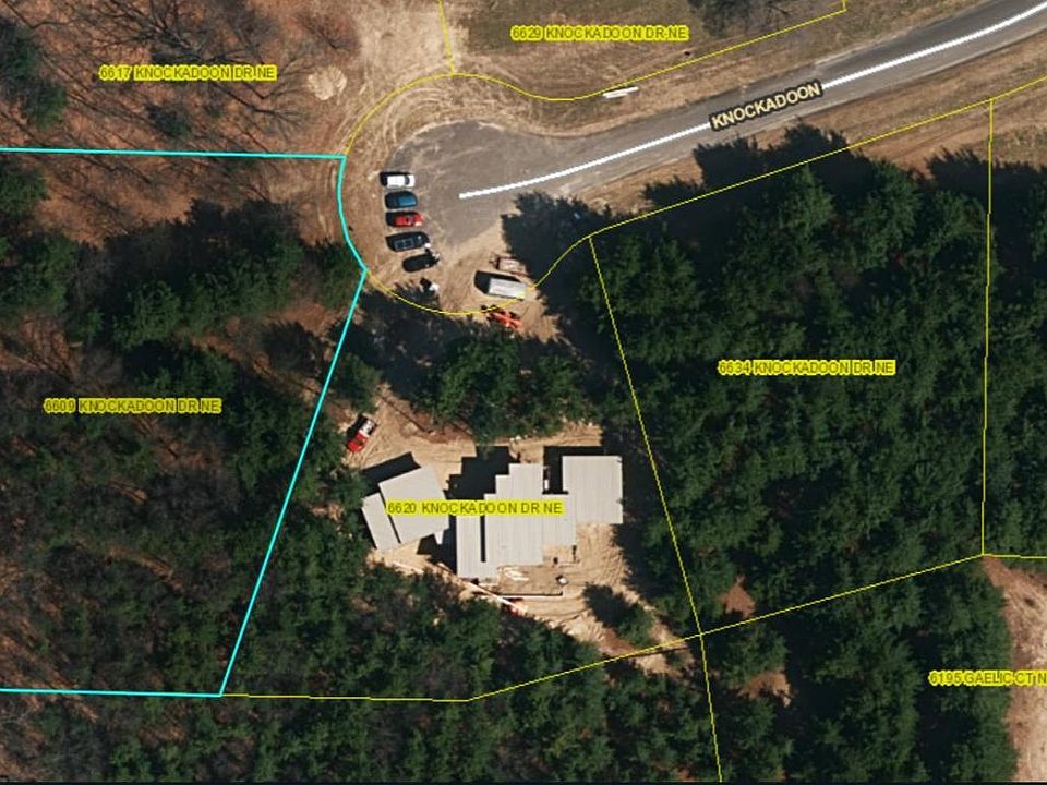 2nd image of 6609 Knockadoon Dr NE
