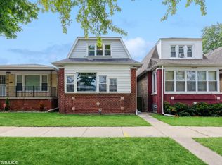 2009 E 93rd St, Chicago, IL 60617