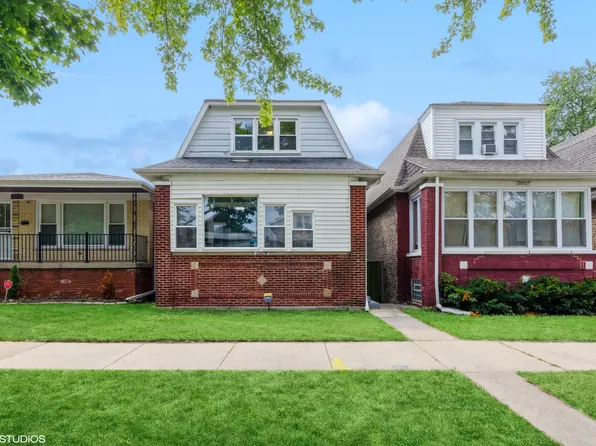 2009 E 93rd St, Chicago, IL 60617