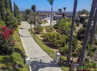 2310 Aqua Hill Rd, Fallbrook, CA 92028
