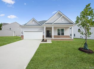 27119 Silo Dr, Saline, MI 48176