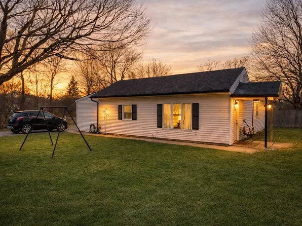 126 Oak St, Saint Paris, OH 43072