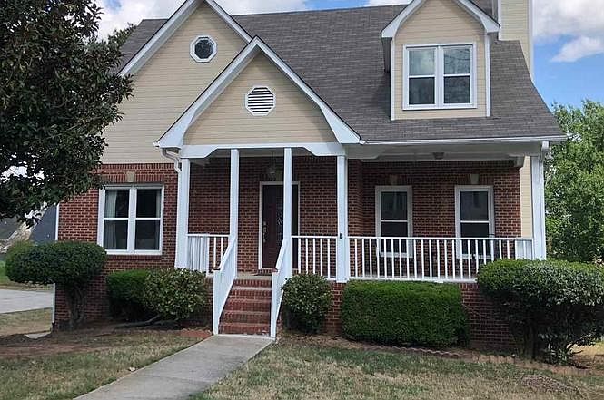 1st image of 743 Jasmine Way