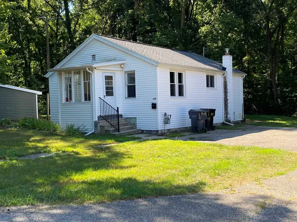 605 W Bridge St, Plainwell, MI 49080