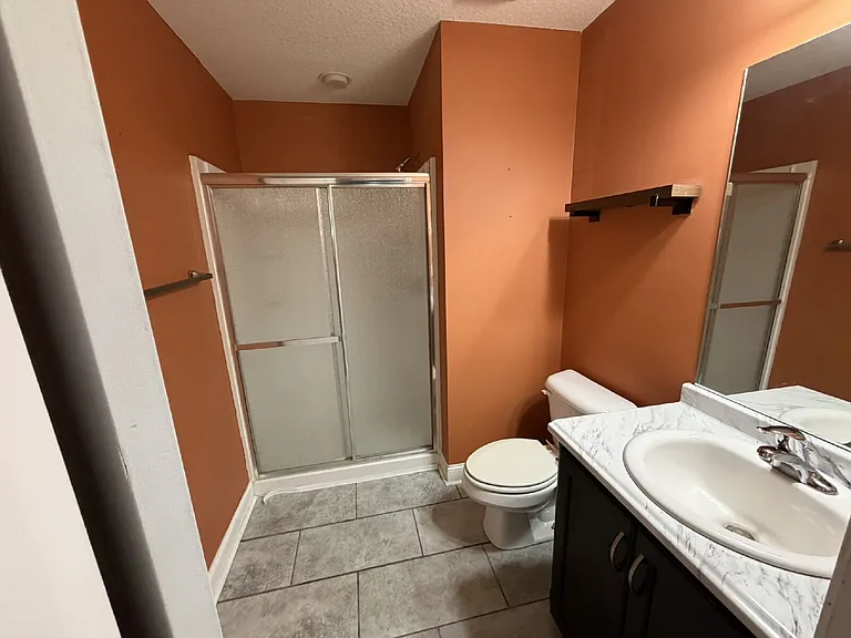 664 Piedmont Ave — Photo 9