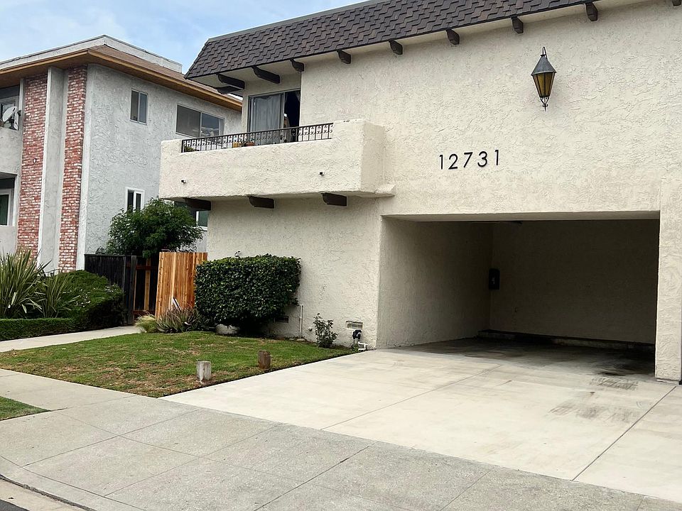 1st image of 12731 Caswell Ave #8
