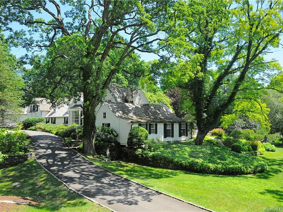 131 Cat Rock Rd, Cos Cob, CT 06807 | Zillow