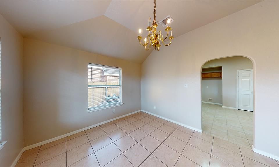 1st image of 21558 Forest Colony Dr