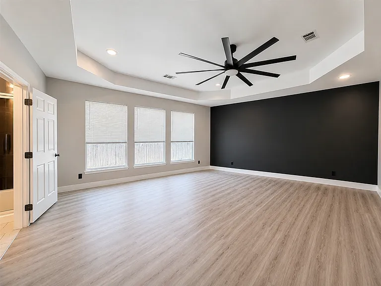 13714 Hillingdale Ln — Photo 25