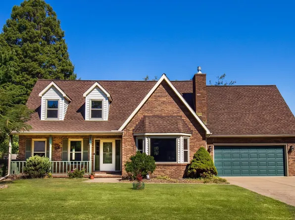 920 Nottingham Ct, Evansville, IN 47715