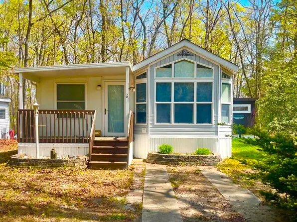 33 Freemont Ave, Woodbine, NJ 08270