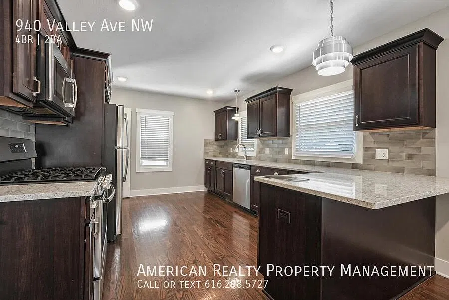 4 bed, 1700 sqft, $2,600 — Photo 3