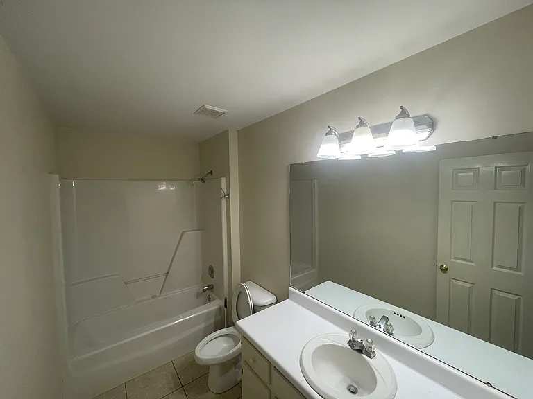 1311 Baywood Rd — Photo 11