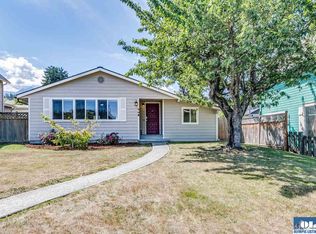 706 E 9th St, Port Angeles, WA