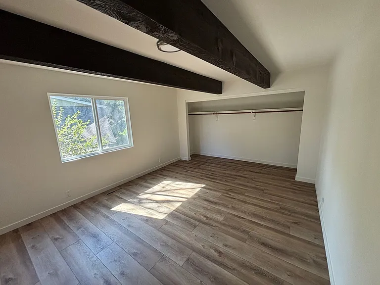 827 Cheltenham Rd — Photo 16