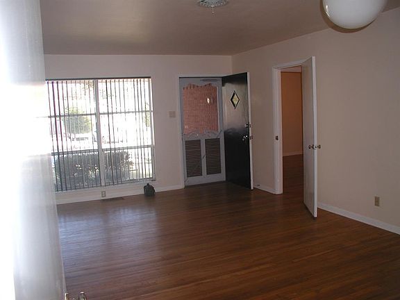 2nd image of 202 Dover Dr