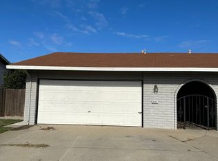 2243 W Elm St, Lodi, CA 95242