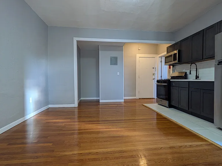 753-758 Jersey Ave #4 — Photo 20