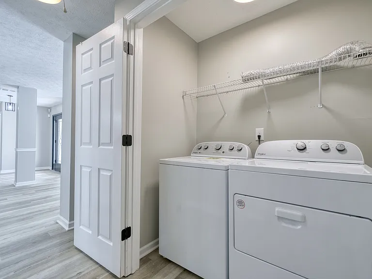 3020 Hampton Club Way — Photo 18