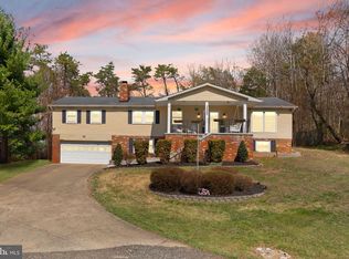 9000 Forestview Dr, Manassas, VA