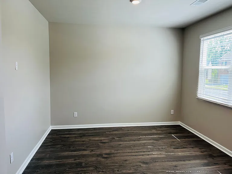 19 White Spruce Way — Photo 6
